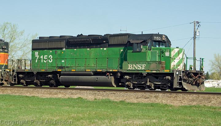 BNSF 7153 - SD40-2.jpg